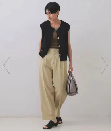 [택 포함 새상품] OPAQUE.CLIP 오파크 클립 베이지 팬츠
