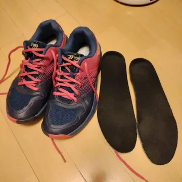 YONEX 파워 쿠션 에어러스 돌진 2 와이드 24.0 cm