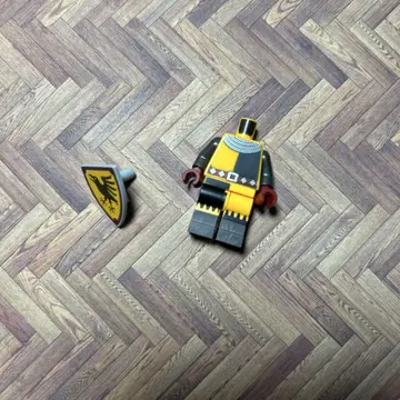 LEGO 미니피겨 시리즈 20 중세 기사 토르소 레그 방패만