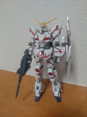건프라 1/144 HG 유니콘 건담 디스트로이 모드 동시 300엔 할인
