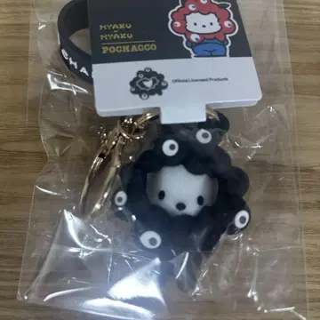 오사카 간사이 만박 산리오 먝먝 키링 블랙 변신 포차코