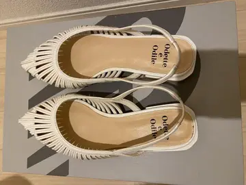 오데뜨 앤 오딜 샌들 뮬 23cm