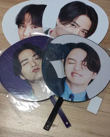 후마 키쿠치 부채 세트