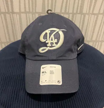 NIKE MLB LA 다저스 캡 시티 커넥트 2024 D 로고