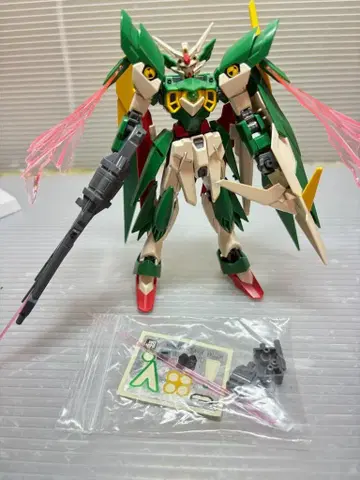 건담 프라모델 HGBF 1/144 건담 페니체 리나시타 완성품