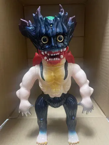IZUMONSTER x swimmydesignlab 데빌맨 소프트 비닐