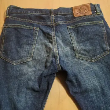 ETERNAL 다크 블루 스트레이트 데님 Size 32