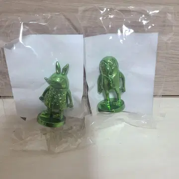 요네즈켄시 메탈 피규어
