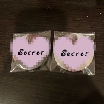 우라타누키 시크릿 캔뱃지 세트