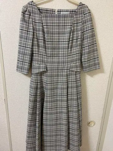 CELFORD 트리플 크로스 원피스