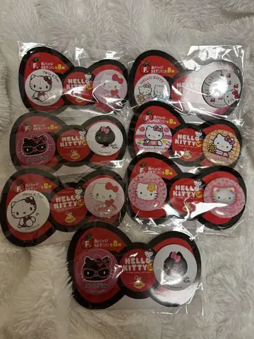 헬로키티 Happy 복권 캔뱃지 세트