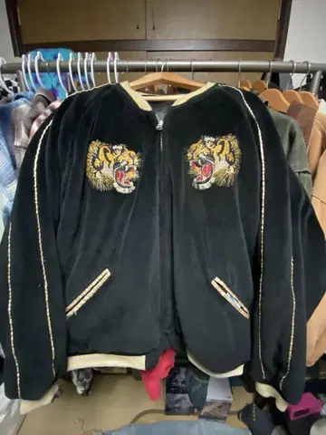 [ Doragon fri ] 90s 빈티지 벨로아 스카잔 리버서블