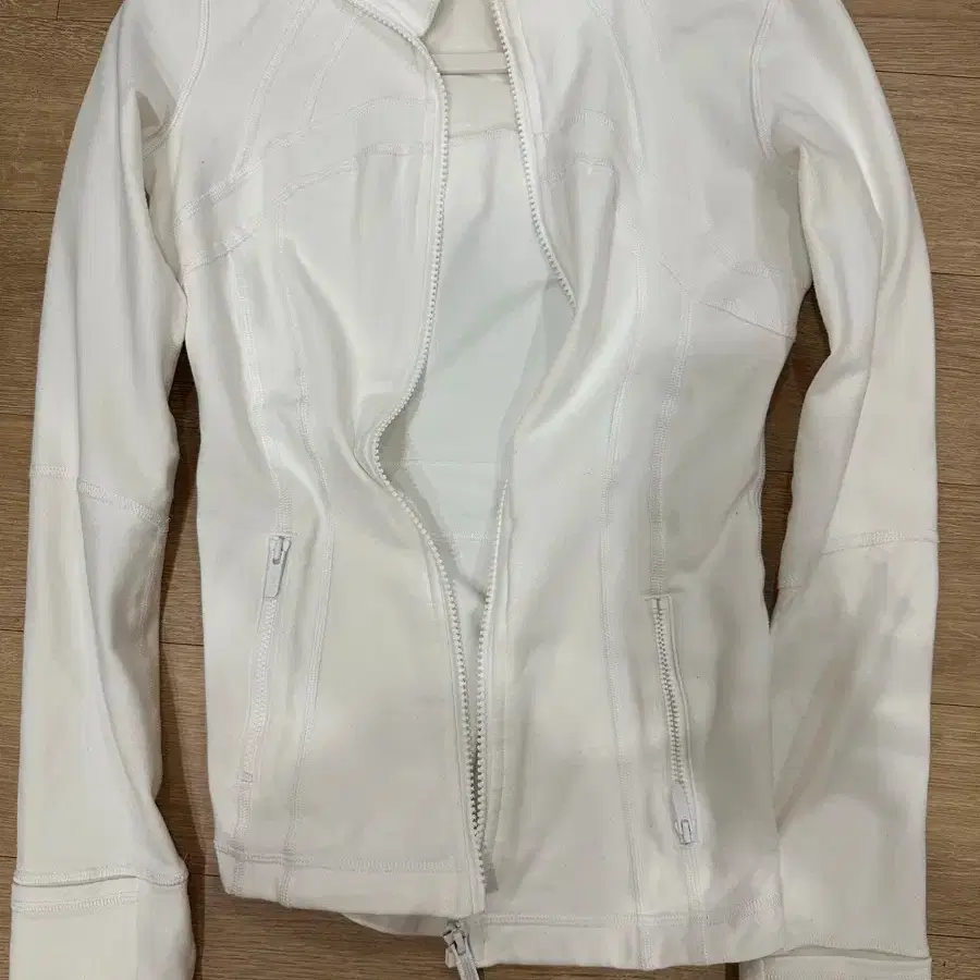 lululemon defineホワイト size2 Lululemon Define Jacket *Ribbed