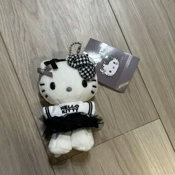 헬로키티 모노크롬 모노톤 키링