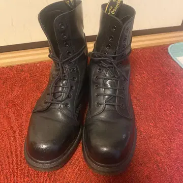 닥터마틴 Dr. Martens 10홀