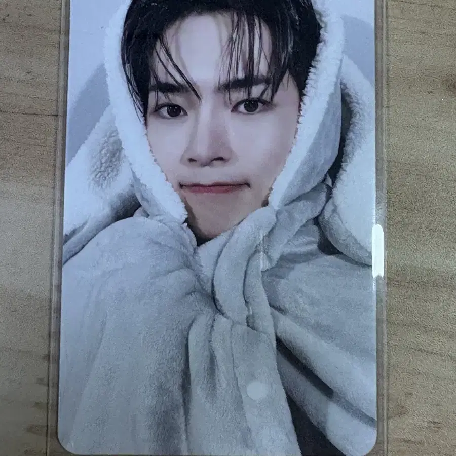 ZEROBASEONE | 제로베이스원 Zerobaseone zb1 kim jiwoong 1st