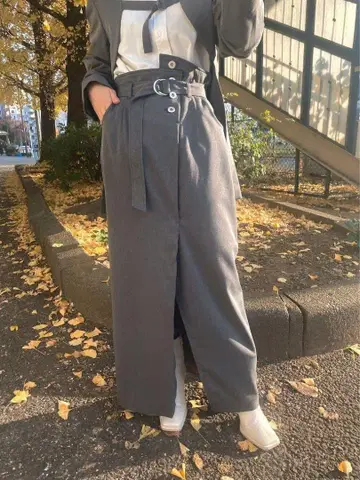HIGH WAIST PENCIL SKIRT 그레이 M사이즈 k170