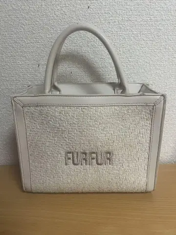 FURFUR 트위드 로고 토트백