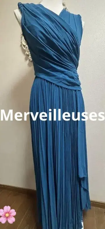 Merveilleuses 스팽글 롱 플리츠 드레스 발표회 캬바드레스
