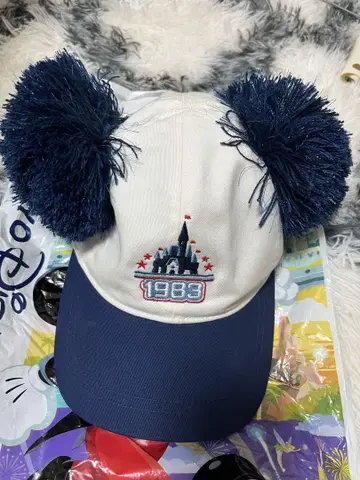 미키 모양 폼폼 캡 1983년