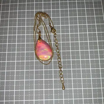 교세라 오팔 복숭아색 마블 오로라 펜던트 물방울 모티브