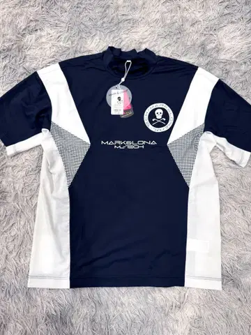 미사용 새상품 MARK&LONA Emitter Tech Tee 모크넥