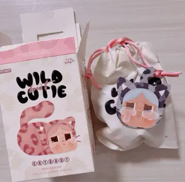 Crybaby wild but cutie 크라이베이비 popmart