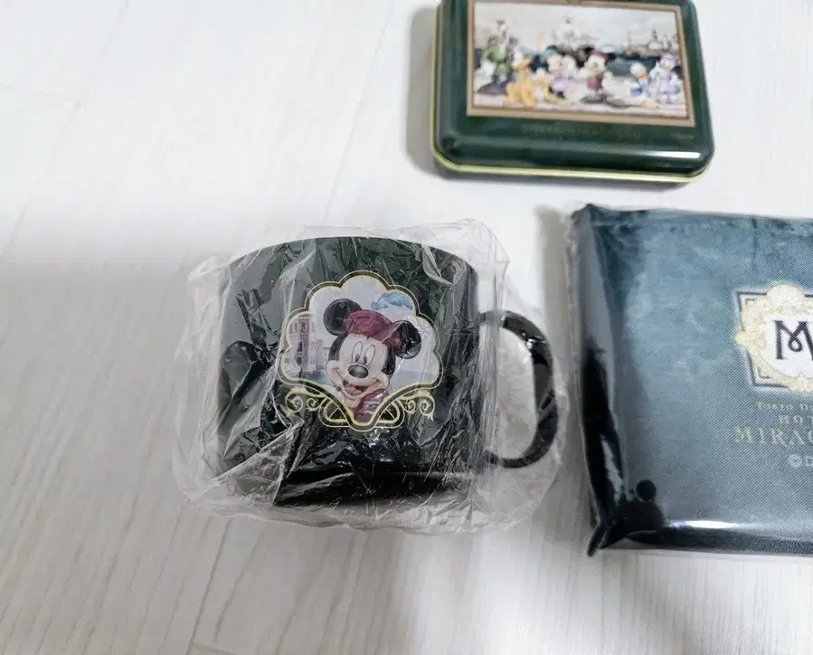 Product Details - 4