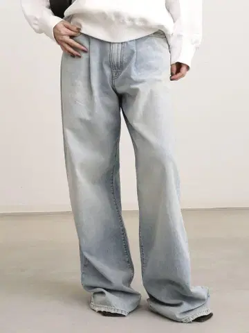 [ R13 ] DAMON Pleated Wide Leg Denim