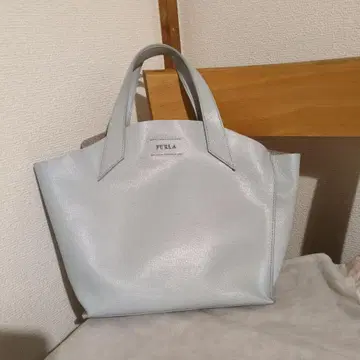FURLA 백