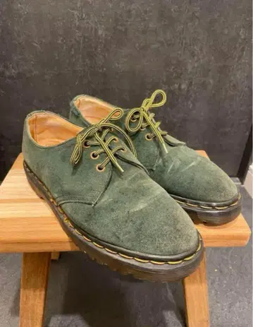 영국제 닥터마틴 3홀 스웨이드