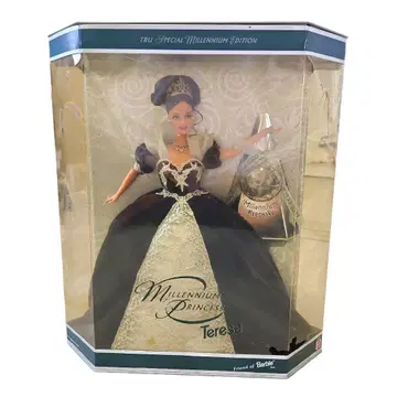 새상품급 바비 인형 millennium princess 2000년 마텔사
