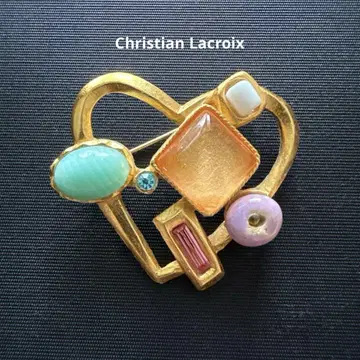 Christian Lacroix 크리스천 라크르와 브로치