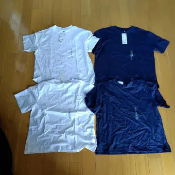 UNIQLO 에어리즘 코튼 반팔 T셔츠 M 사이즈 2색상 4매 세트