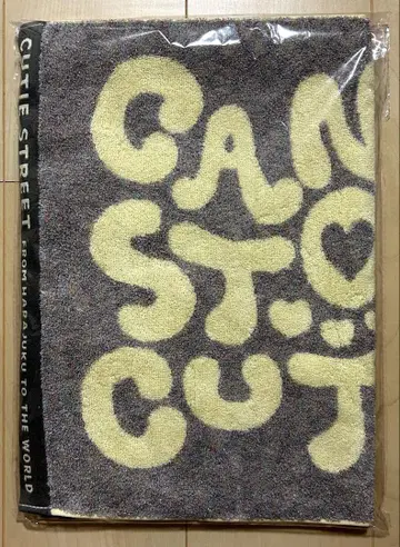 CUTIE STREETJAPAN TOUR 2025 오로라 자카드 타월