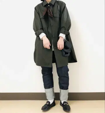[새상품] 택 포함 유니클로 씨 오버사이즈 셔츠 코트 카키 L 사이즈