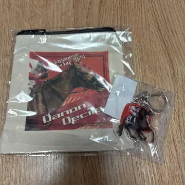 다논데사일 모바가챠 아크릴 키링 파우치