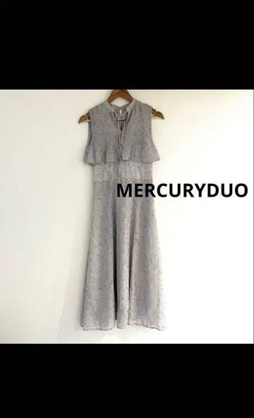 MERCURYDUO 꽃무늬 슬리브리스 원피스