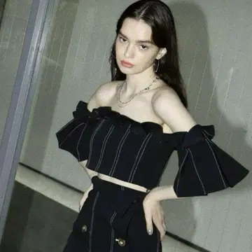 melt the lady stitch stripe blouse black