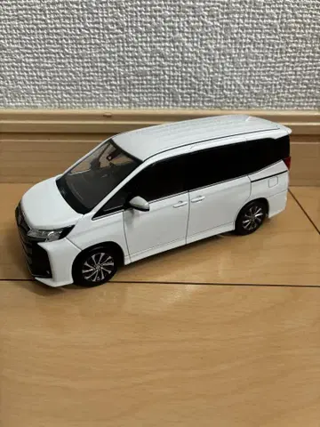 90 노아 컬러 샘플 1/30