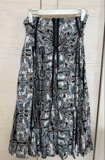 desigual 플레어 스커트 패턴 로고 무릎 기장 데시구알