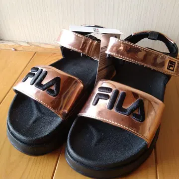 FILA 휠라 스포츠 샌들 핑크 골드 23cm