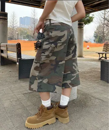 와이드 하프 팬츠 카모플라쥬 카모플라쥬