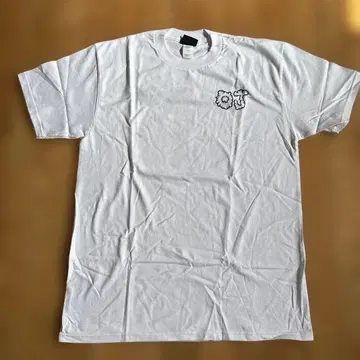 OJ wheels 치카노 스컬 디자인 T셔츠 화이트