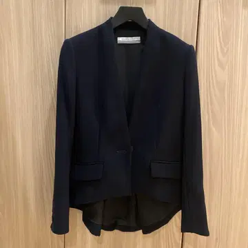 보더즈 앳 발코니 노카라 자켓 네이비
