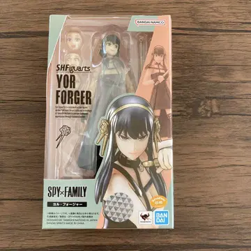 S.H.Figuarts SPY x FAMILY 요르 포저