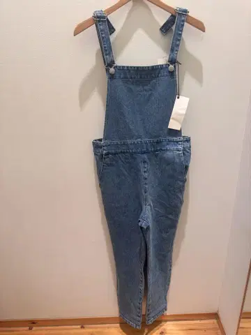 카네코 아야 야누크 멜빵바지