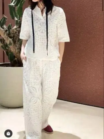 dahl'ia x 6 roku WHITE QUILTED PANTS
