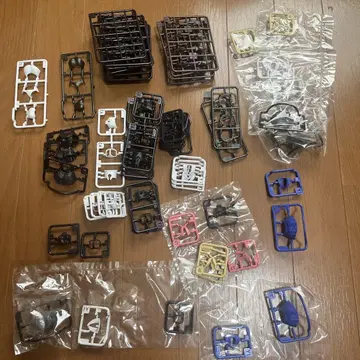 메가미 디바이스 버스터돌 코스 정크 파츠