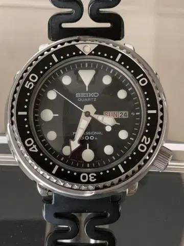 SEIKO 다이버즈 워치 참치캔 7549-7010 300m 방수